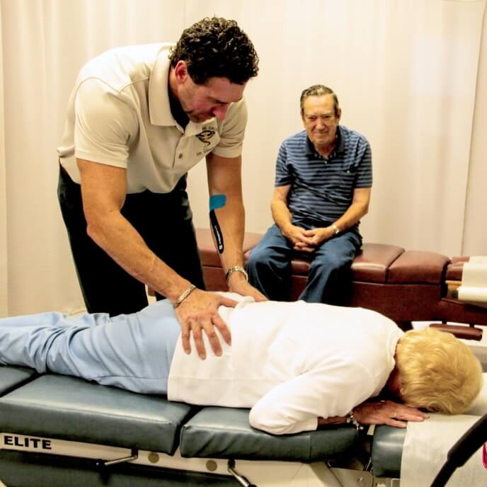 Experienced chiropractor performing spinal adjustment for patients from Middlesex County NJ including East Brunswick, Edison, and Old Bridge